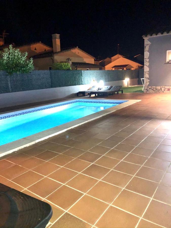 Casa En L Escala Con Piscina Y Wifi Free Villa L' Escala Eksteriør bilde