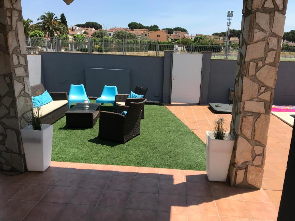 Casa En L Escala Con Piscina Y Wifi Free Villa L' Escala Eksteriør bilde