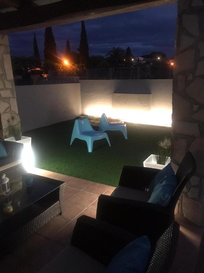 Casa En L Escala Con Piscina Y Wifi Free Villa L' Escala Eksteriør bilde