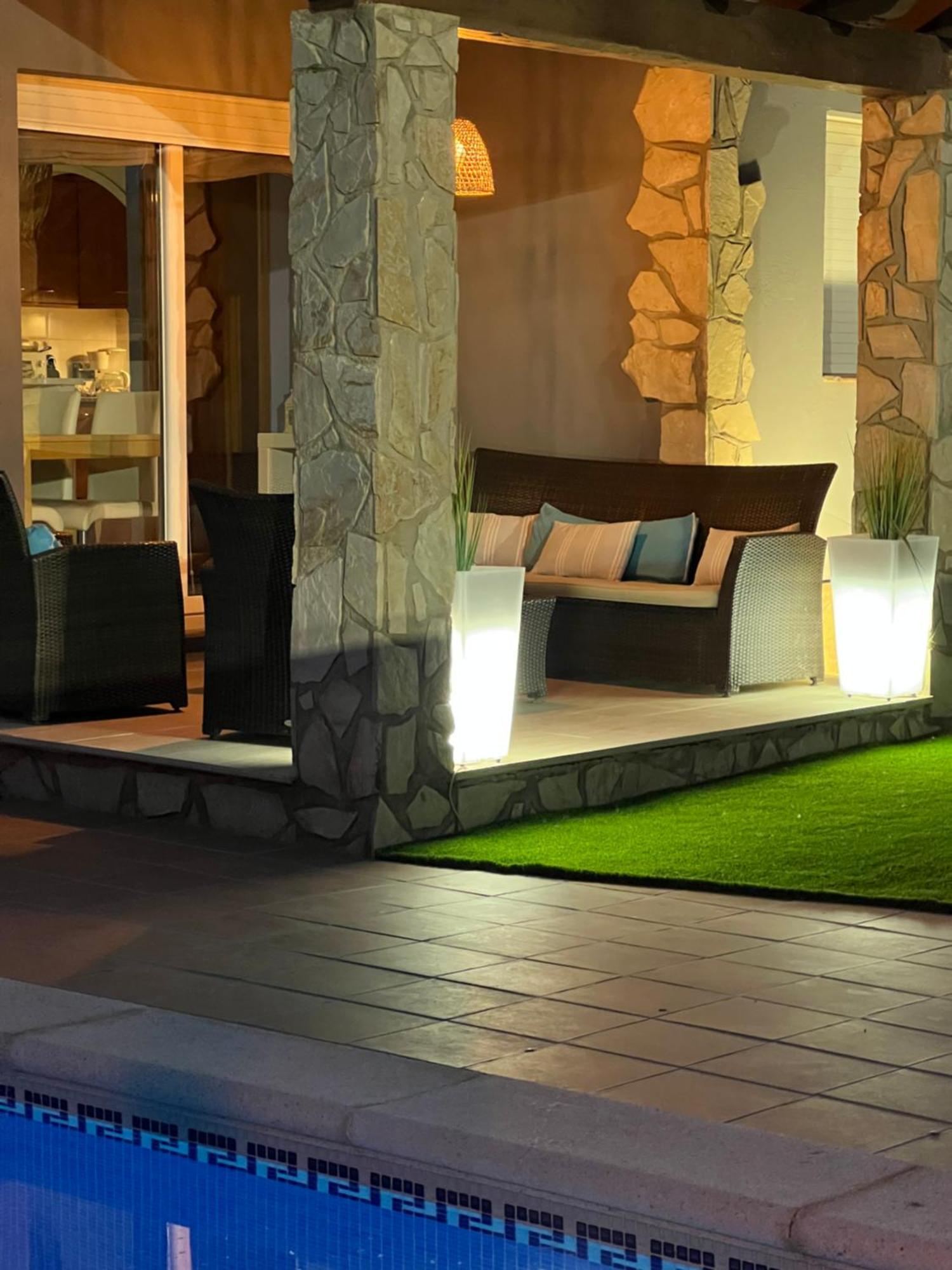 Casa En L Escala Con Piscina Y Wifi Free Villa L' Escala Eksteriør bilde